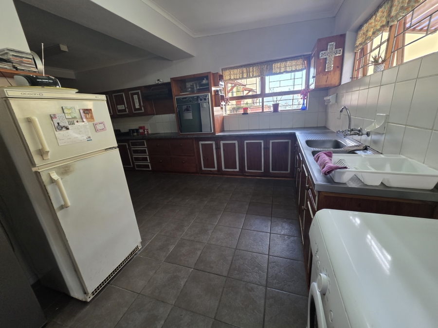 3 Bedroom Property for Sale in Bredasdorp Western Cape